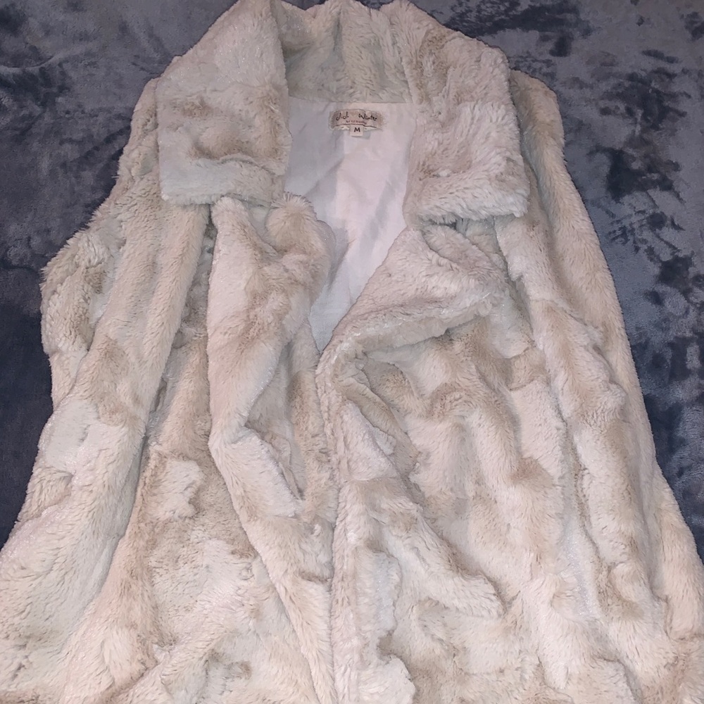 Faux fur vest cream colored